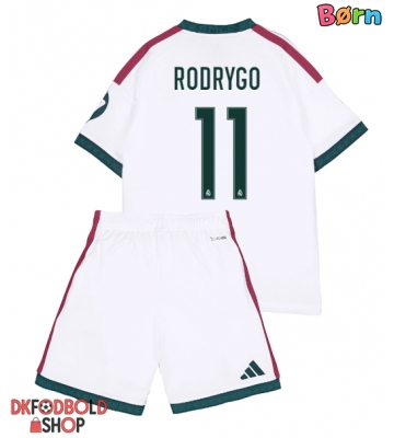Real Madrid Rodrygo Goes #11 Hjemmebanesæt Børn 2026-27 Kort ærmer (+ korte bukser)